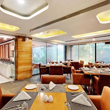 Quality Inn Gurgaon Exterior photo