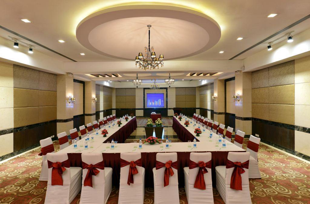 Quality Inn Gurgaon Exterior photo