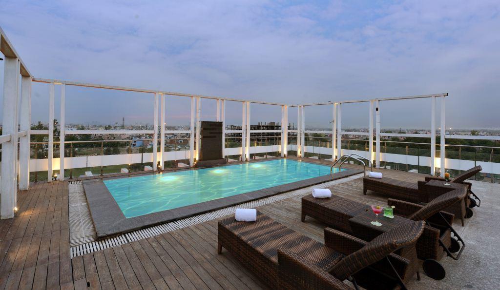 Quality Inn Gurgaon Exterior photo